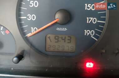 Минивэн Peugeot Expert 2005 в 