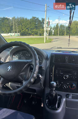 Минивэн Peugeot Expert 2007 в 