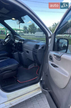 Минивэн Peugeot Expert 2007 в 