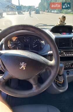 Грузовой фургон Peugeot Expert 2008 в 