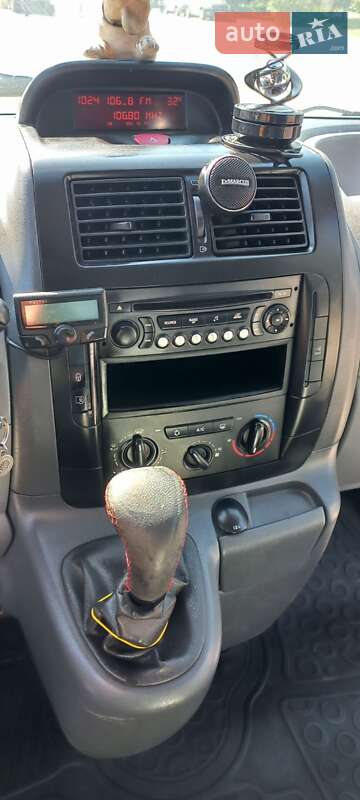 Вантажний фургон Peugeot Expert 2008 в Коломиї