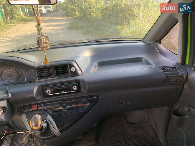 Минивэн Peugeot Expert 2000 в Виннице