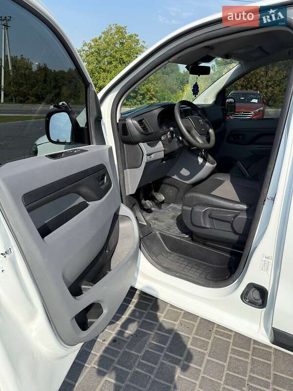 Грузовой фургон Peugeot Expert 2017 в Фастове