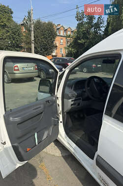 Минивэн Peugeot Expert 2005 в 