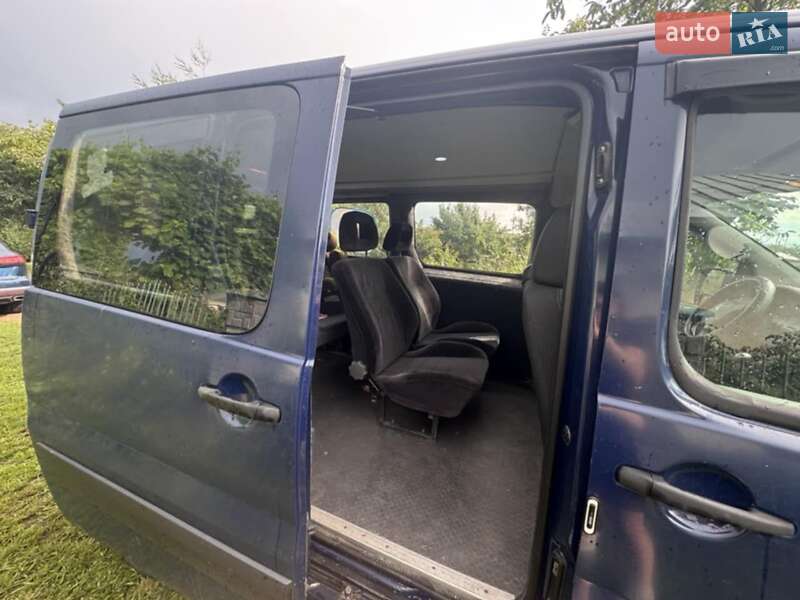 Мінівен Peugeot Expert 2009 в Івано-Франківську