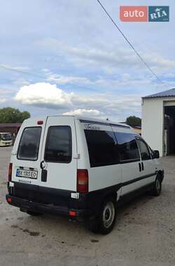 Минивэн Peugeot Expert 2001 в 