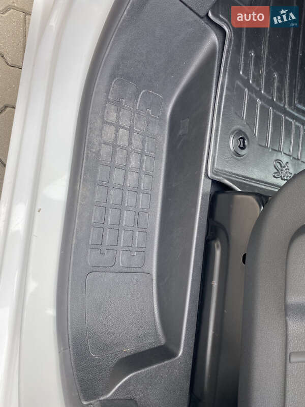 Грузовой фургон Peugeot Expert 2021 в Хмельницком