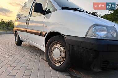 Минивэн Peugeot Expert 2005 в 