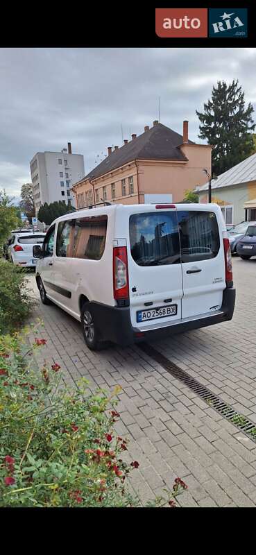 Минивэн Peugeot Expert 2007 в Виноградове