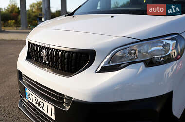 Peugeot Expert 2023