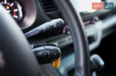 Минивэн Peugeot Expert 2023 в 