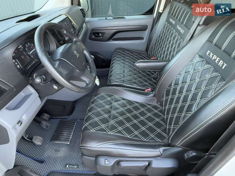 Мінівен Peugeot Expert 2017 в Києві фото 56 Мінівен Peugeot Expert 2017 в Києві