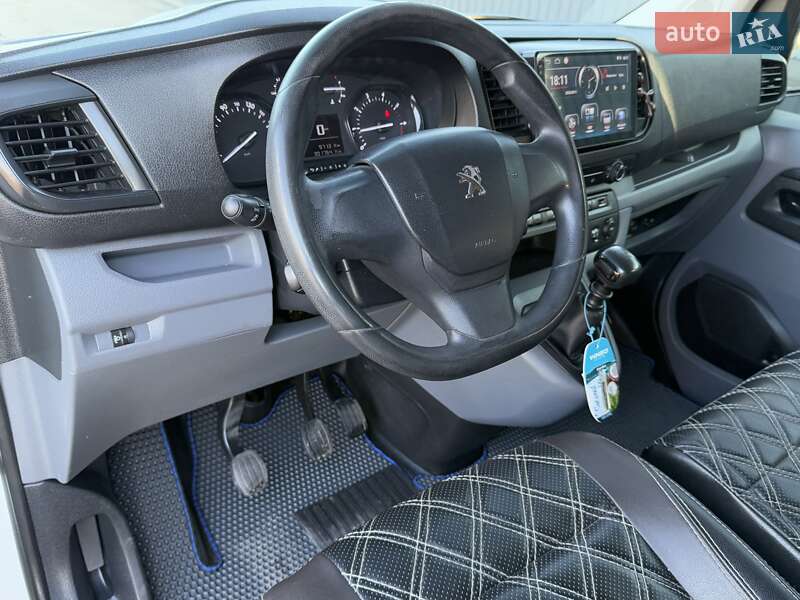 Мінівен Peugeot Expert 2017 в Києві фото 63 Мінівен Peugeot Expert 2017 в Києві