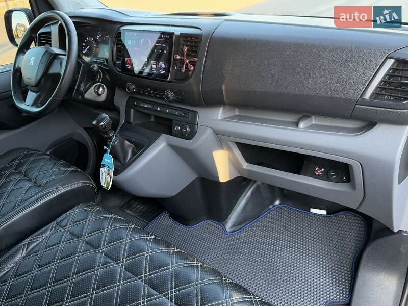 Мінівен Peugeot Expert 2017 в Києві фото 73 Мінівен Peugeot Expert 2017 в Києві
