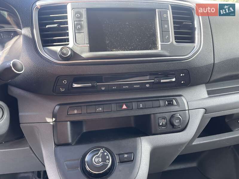 Вантажний фургон Peugeot Expert 2018 в Луцьку