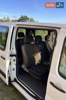 Минивэн Peugeot Expert 2007 в 