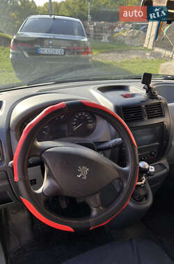Минивэн Peugeot Expert 2007 в 