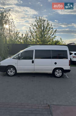 Минивэн Peugeot Expert 2002 в 