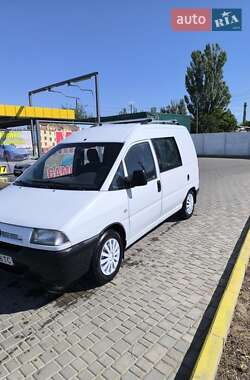 Минивэн Peugeot Expert 2001 в 