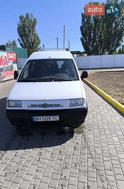Минивэн Peugeot Expert 2001 в 