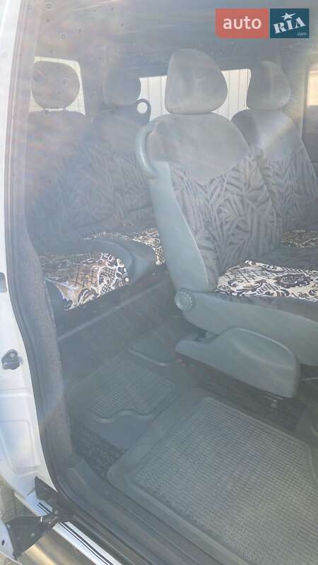 Минивэн Peugeot Expert 2006 в Дубно фото 8 Минивэн Peugeot Expert 2006 в Дубно