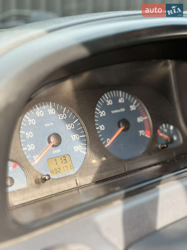 Грузопассажирский фургон Peugeot Expert 2005 в Виннице