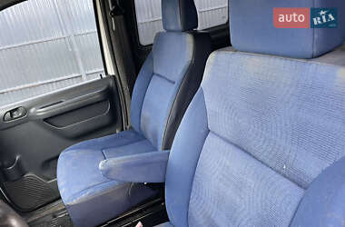 Минивэн Peugeot Expert 2004 в  фото 32 Минивэн Peugeot Expert 2004 в