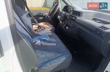 Минивэн Peugeot Expert 2000 в 