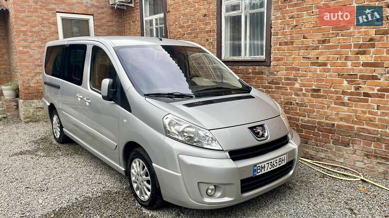 Мінівен Peugeot Expert 2010 в Охтирці фото 18 Мінівен Peugeot Expert 2010 в Охтирці