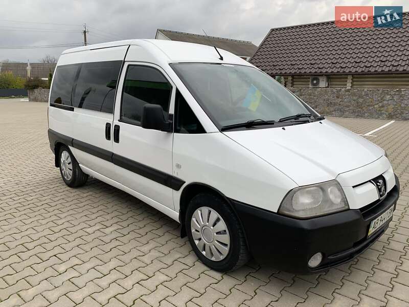 Мінівен Peugeot Expert 2006 в  фото Мінівен Peugeot Expert 2006 в