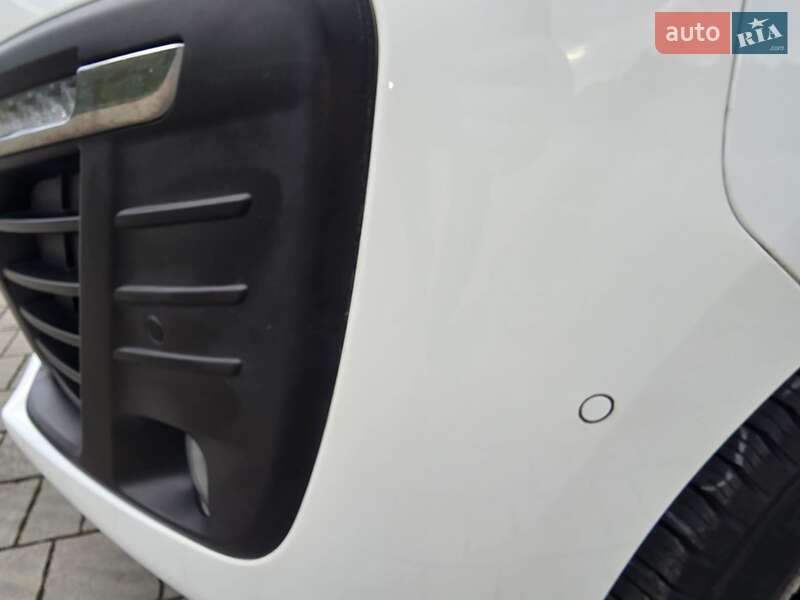 Грузовой фургон Peugeot Expert 2020 в Стрые