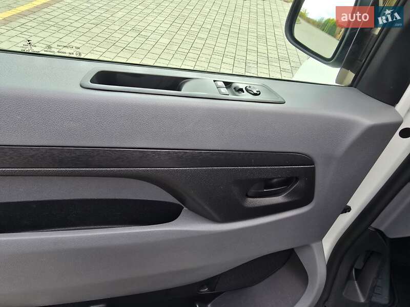 Грузовой фургон Peugeot Expert 2020 в Стрые