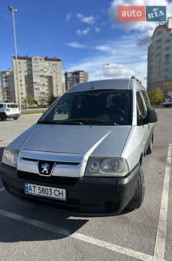 Мінівен Peugeot Expert 2004 в  Мінівен Peugeot Expert 2004 в