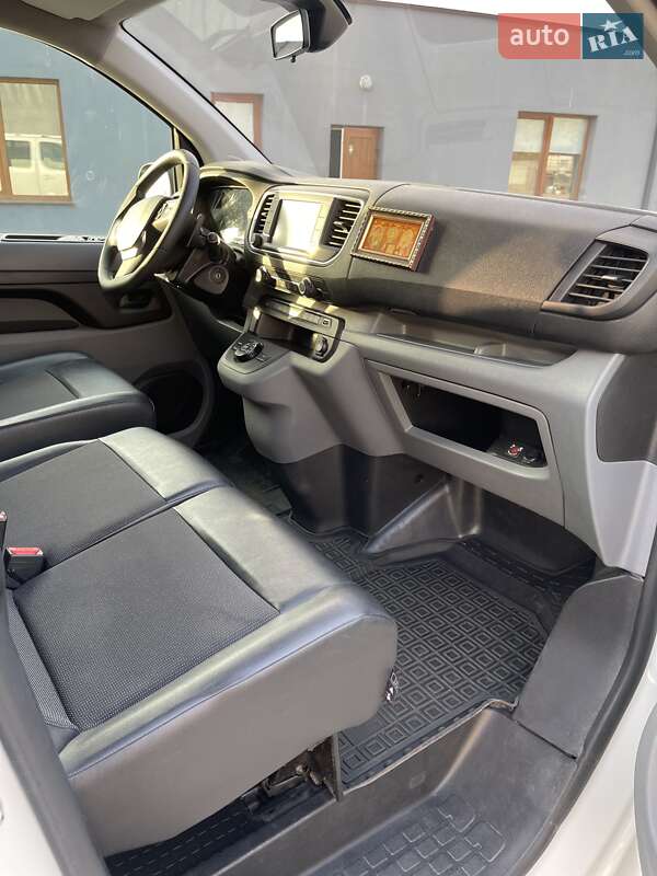 Мінівен Peugeot Expert 2021 в Рівному фото 24 Мінівен Peugeot Expert 2021 в Рівному