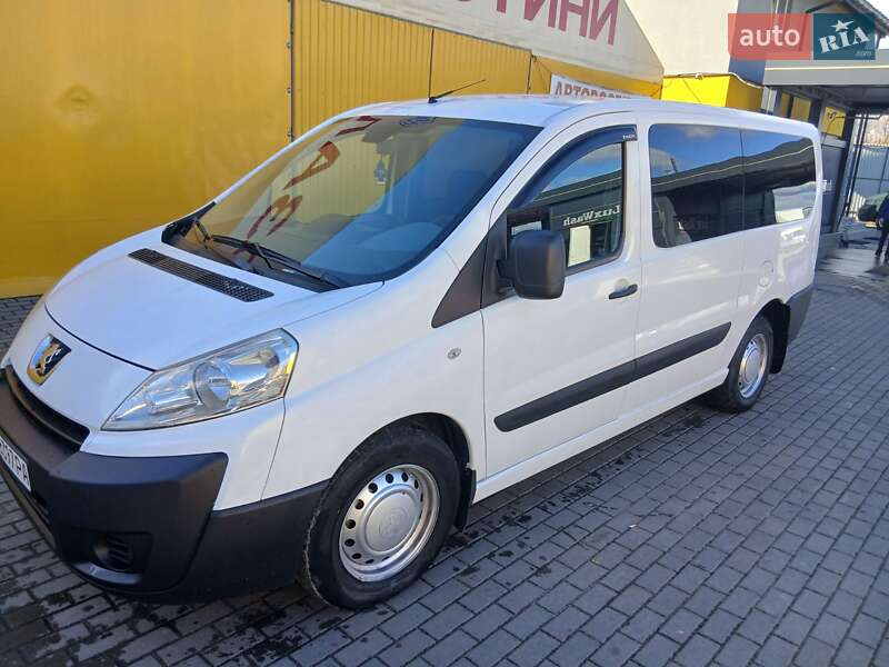 Мінівен Peugeot Expert 2008 в Новояворівську фото 3 Мінівен Peugeot Expert 2008 в Новояворівську