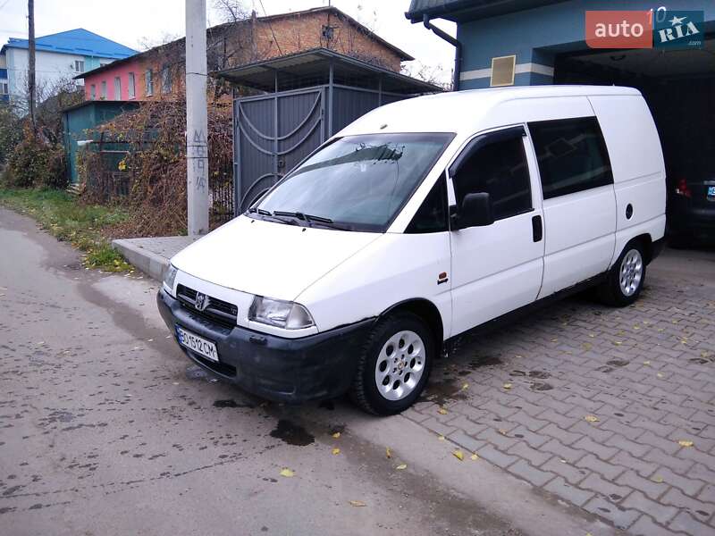 Мінівен Peugeot Expert 2000 в Ізяславі
