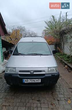 Минивэн Peugeot Expert 2002 в Баре
