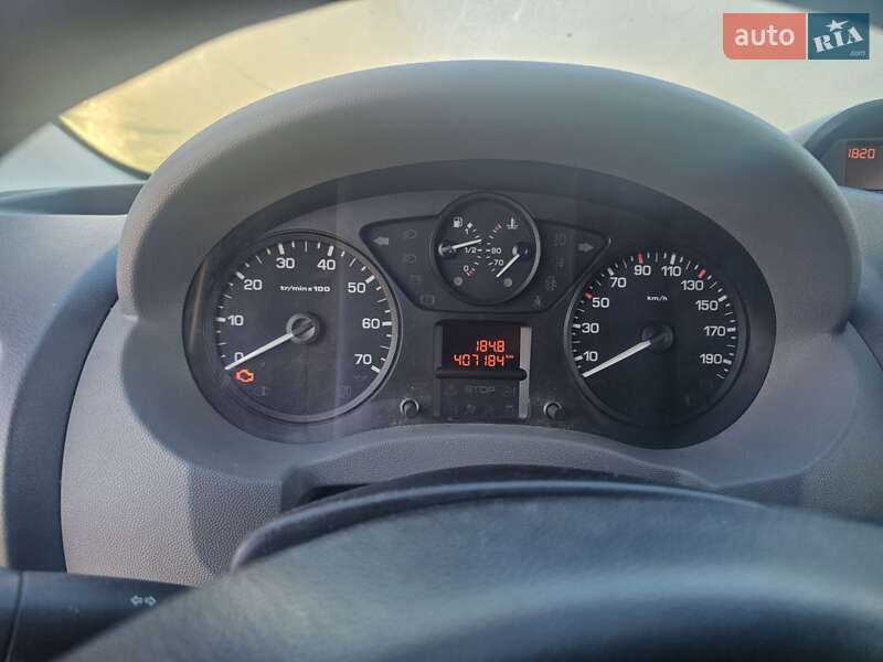 Вантажний фургон Peugeot Expert 2013 в Луцьку фото 3 Вантажний фургон Peugeot Expert 2013 в Луцьку