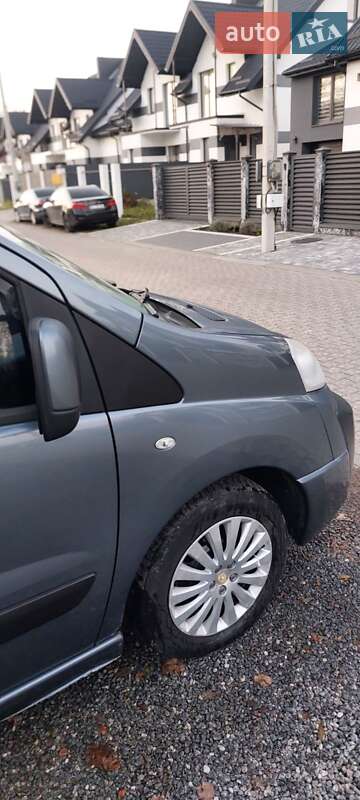 Минивэн Peugeot Expert 2013 в Львове