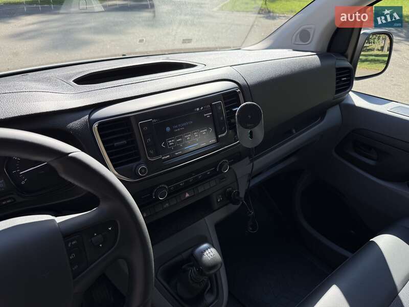 Вантажний фургон Peugeot Expert 2020 в Києві