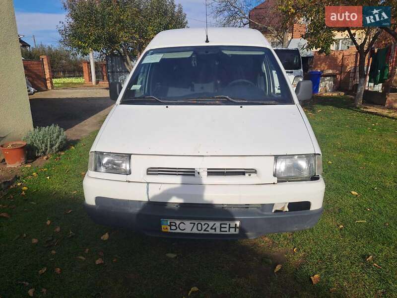 Вантажний фургон Peugeot Expert 2002 в Львові фото 7 Вантажний фургон Peugeot Expert 2002 в Львові