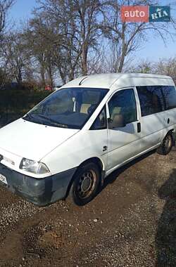 Мінівен Peugeot Expert 2000 в Кіцмані