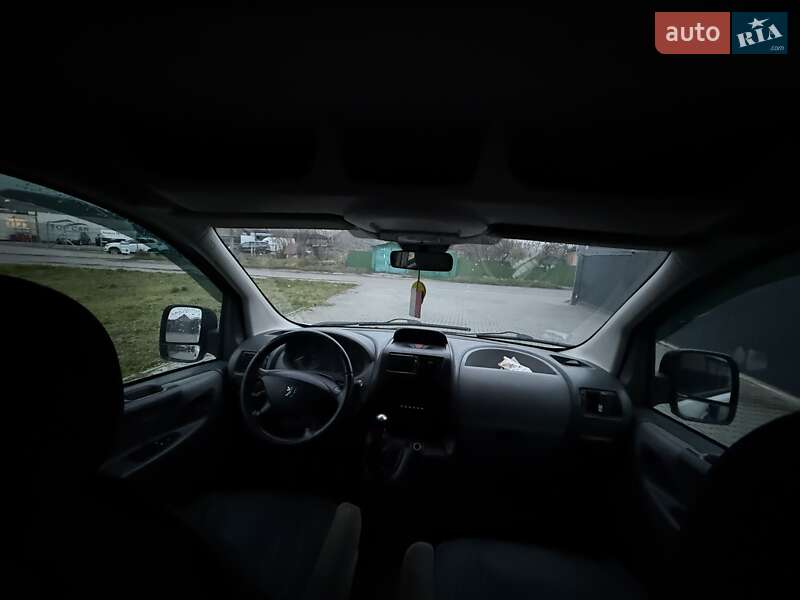 Мінівен Peugeot Expert 2007 в Хмельницькому фото 18 Мінівен Peugeot Expert 2007 в Хмельницькому