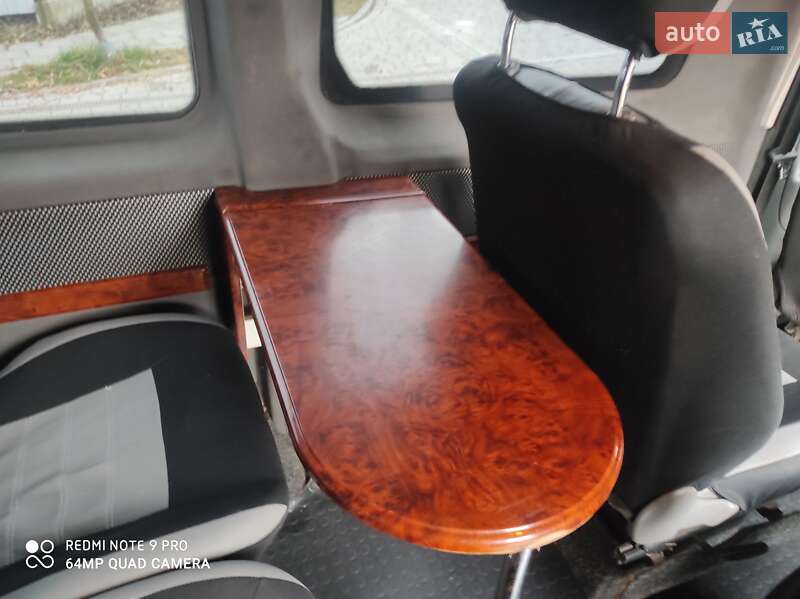 Минивэн Peugeot Expert 2008 в Львове фото 4 Минивэн Peugeot Expert 2008 в Львове