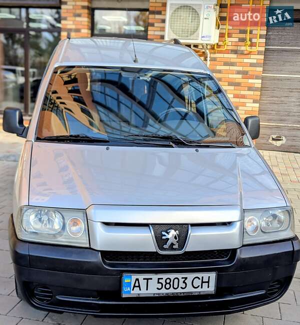 Минивэн Peugeot Expert 2004 в Калуше фото 10 Минивэн Peugeot Expert 2004 в Калуше