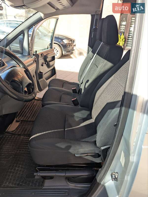 Минивэн Peugeot Expert 2004 в Калуше фото 14 Минивэн Peugeot Expert 2004 в Калуше