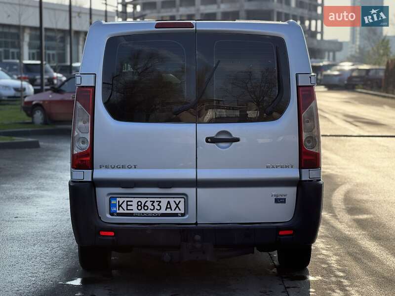 Мінівен Peugeot Expert 2011 в Дніпрі