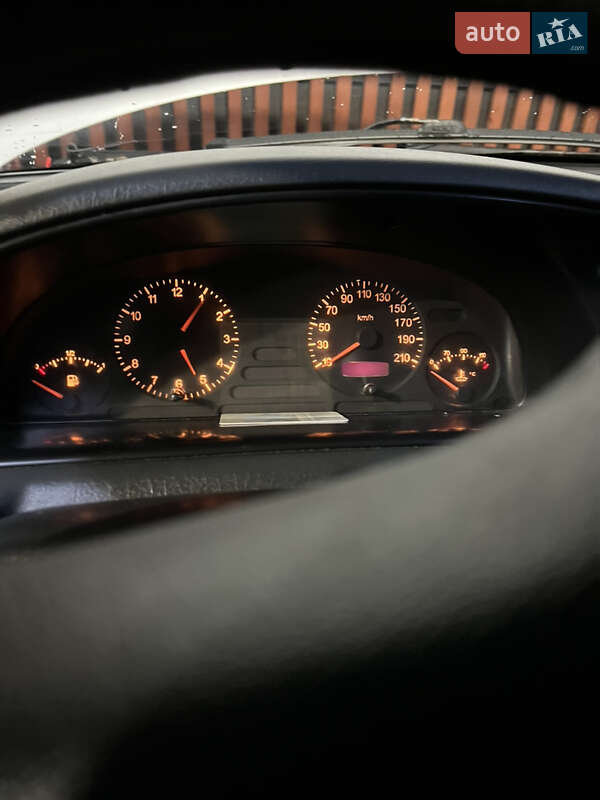 Минивэн Peugeot Expert 2006 в Самборе