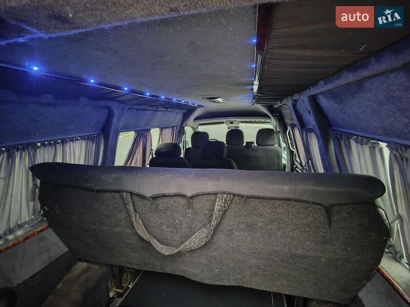 Мінівен Peugeot Expert 2005 в Чернівцях