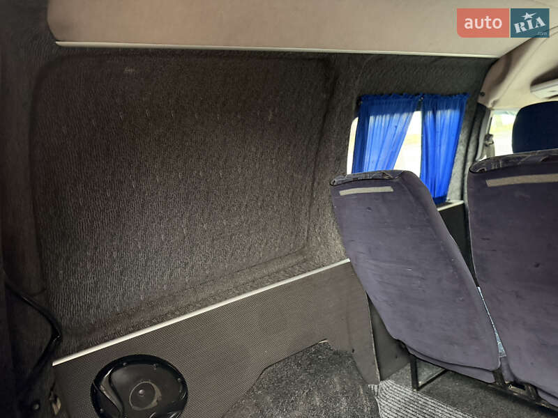 Мінівен Peugeot Expert 2005 в Рівному фото 33 Мінівен Peugeot Expert 2005 в Рівному